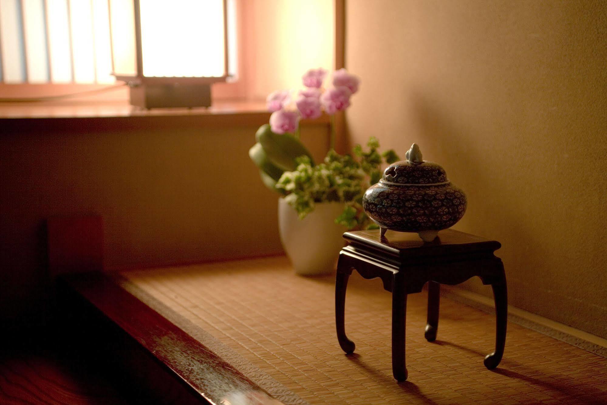 Kira Kanko Hotel Nishio Esterno foto
